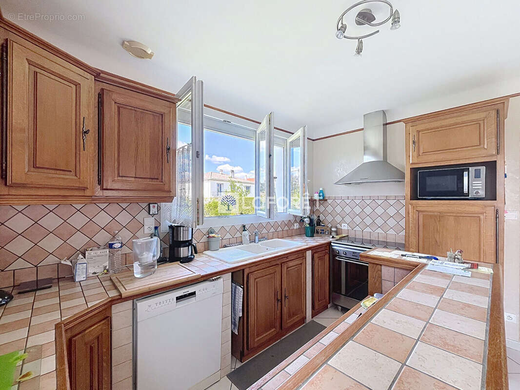 Maison à CHATILLON-SUR-THOUET