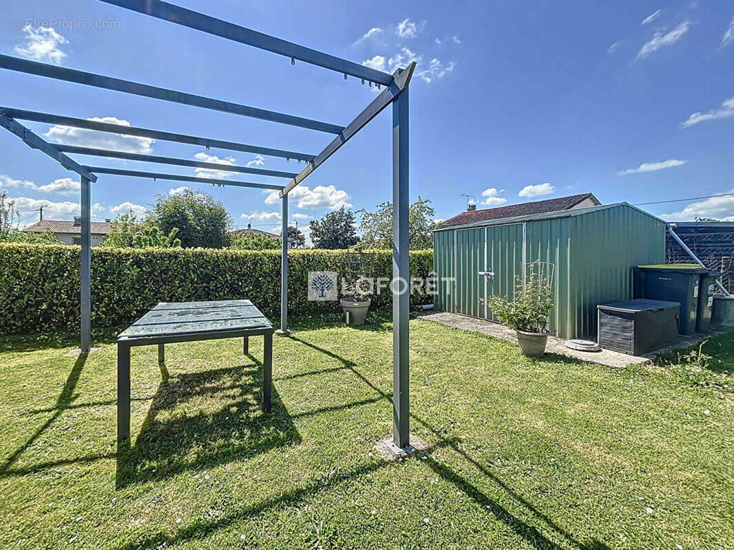 Maison à CHATILLON-SUR-THOUET