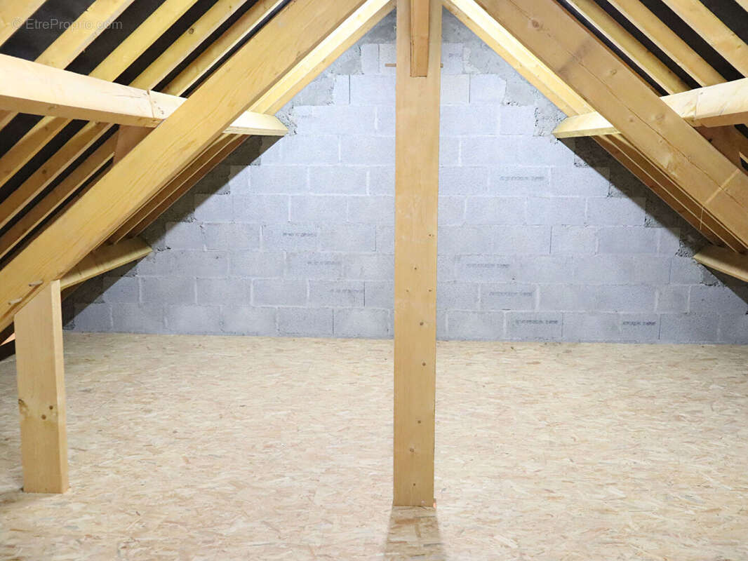 Maison à LE NEUFBOURG