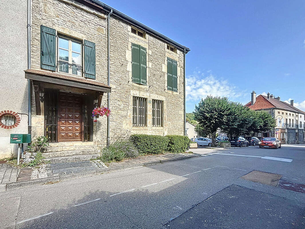 Maison à SAINT-SEINE-L&#039;ABBAYE