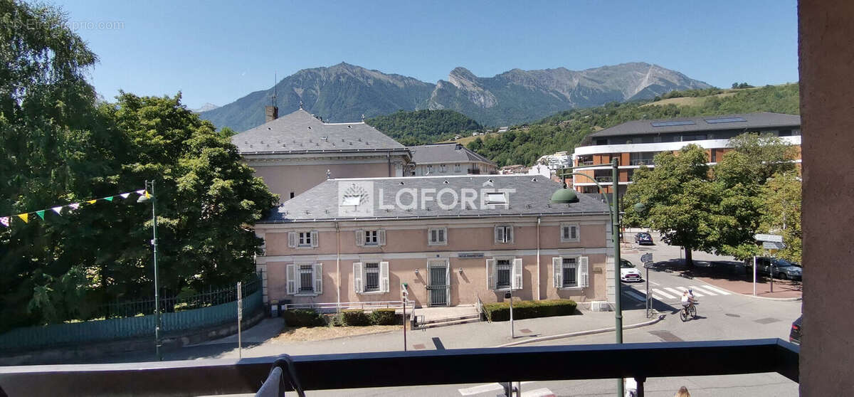 Appartement à ALBERTVILLE