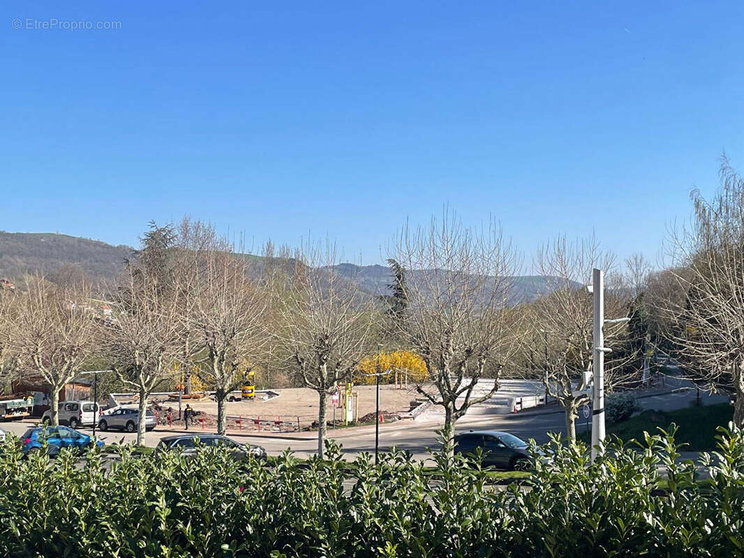 Maison à SAINT-CHRISTO-EN-JAREZ