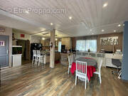 Maison à SAINT-CHRISTO-EN-JAREZ