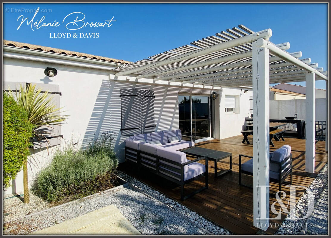 façade arrière - Maison à SAINT-OUEN-D&#039;AUNIS