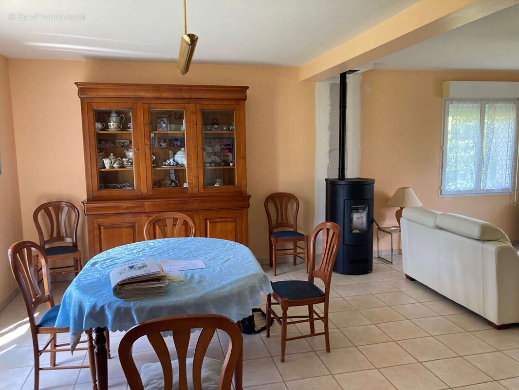 Maison à PONT-L'EVEQUE