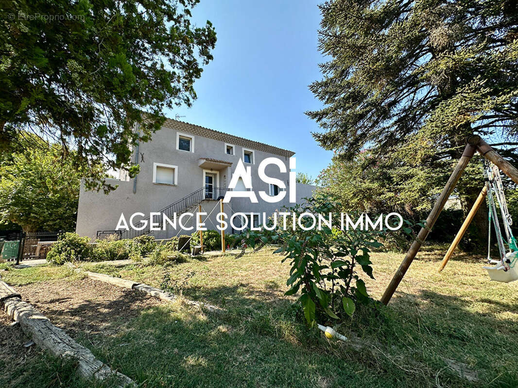 Maison à MONTELIMAR