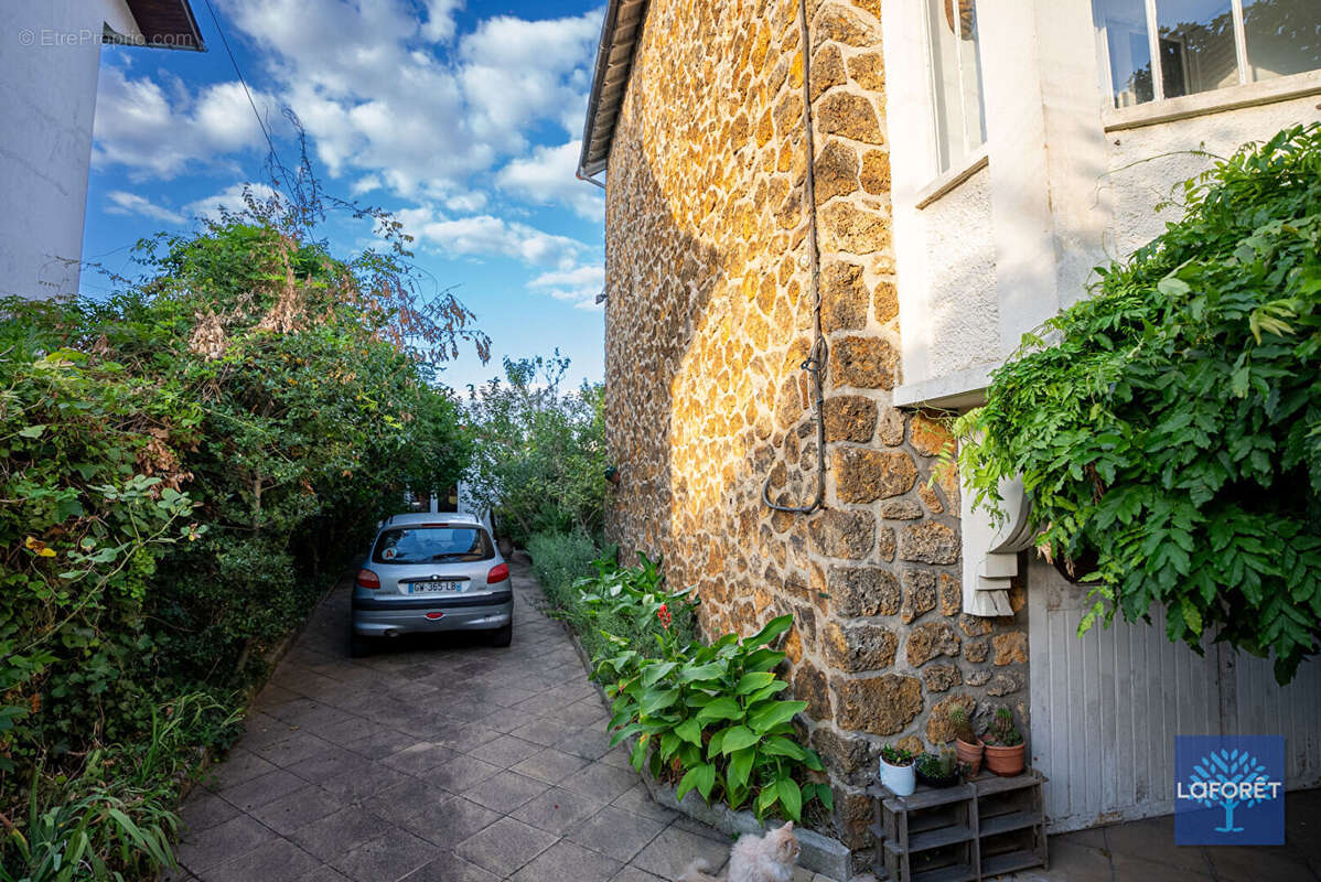 Maison à VILLEMOMBLE