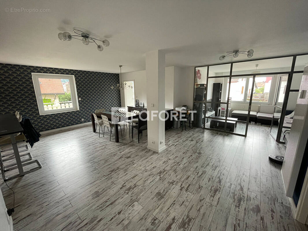 Appartement à PONTARLIER