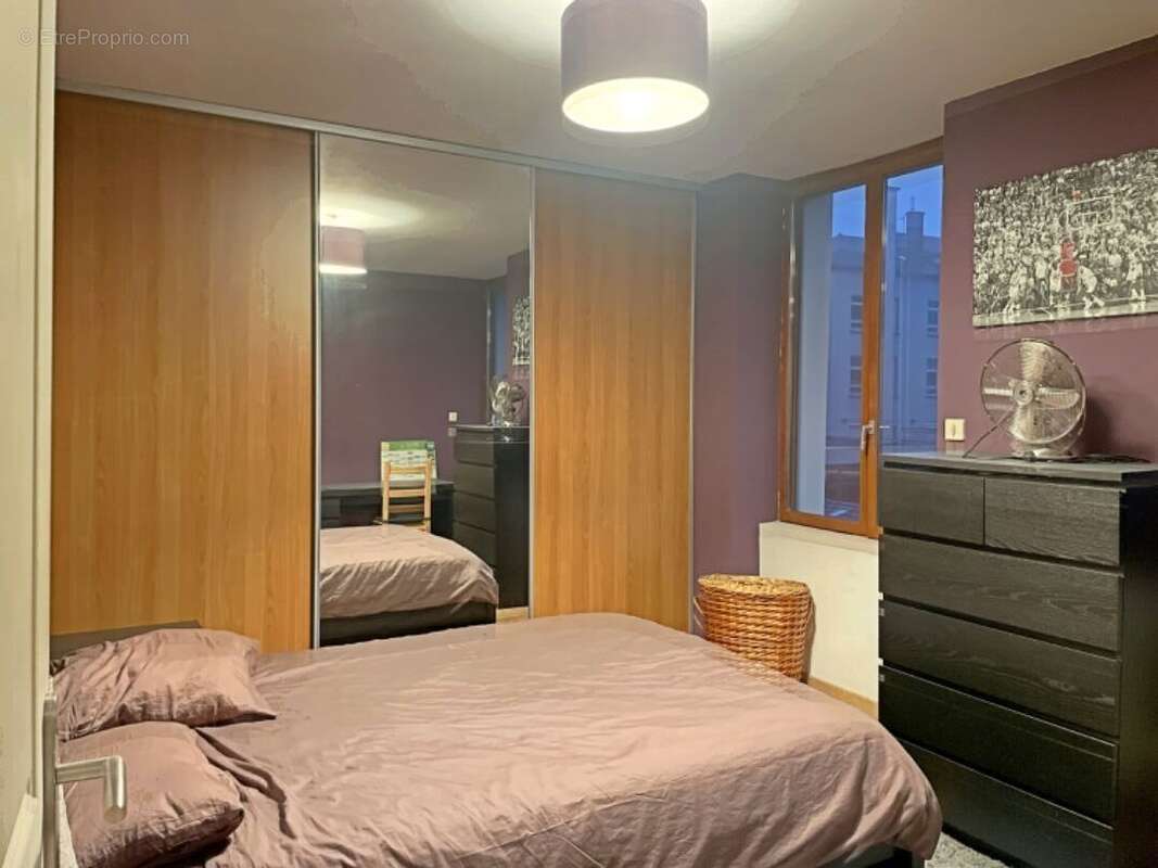 Appartement à SAINT-ETIENNE