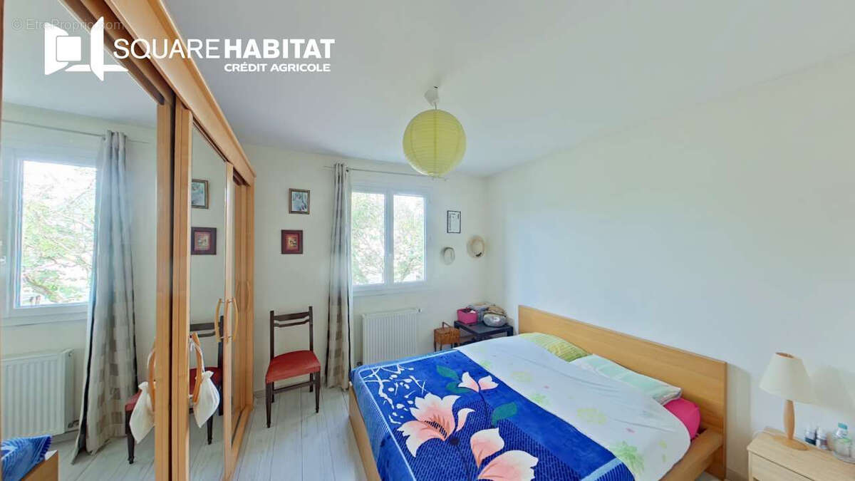 Maison à LA VILLE-AUX-DAMES