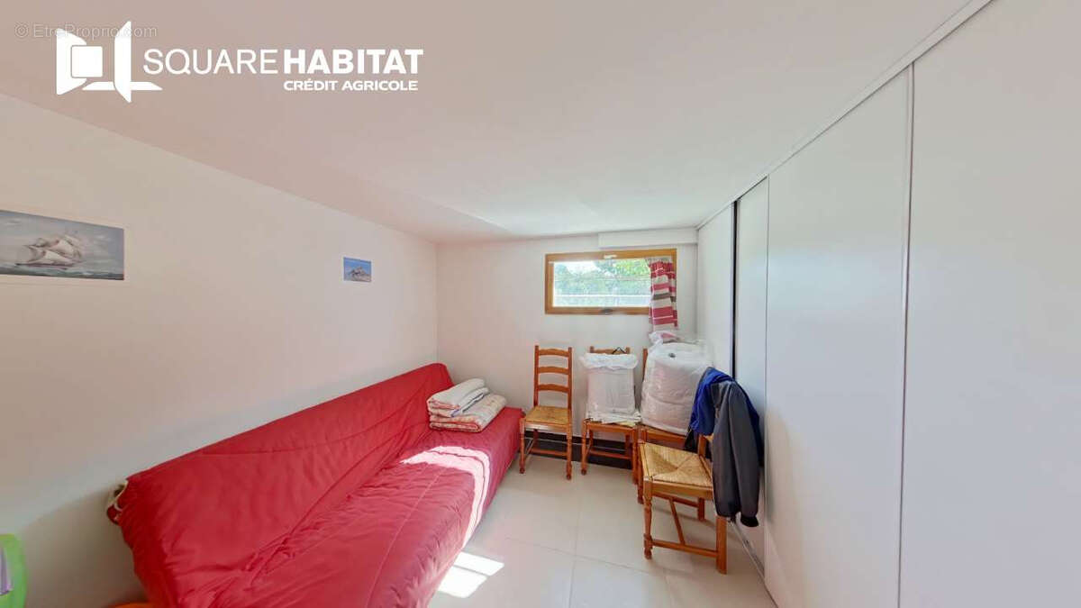 Maison à LA VILLE-AUX-DAMES