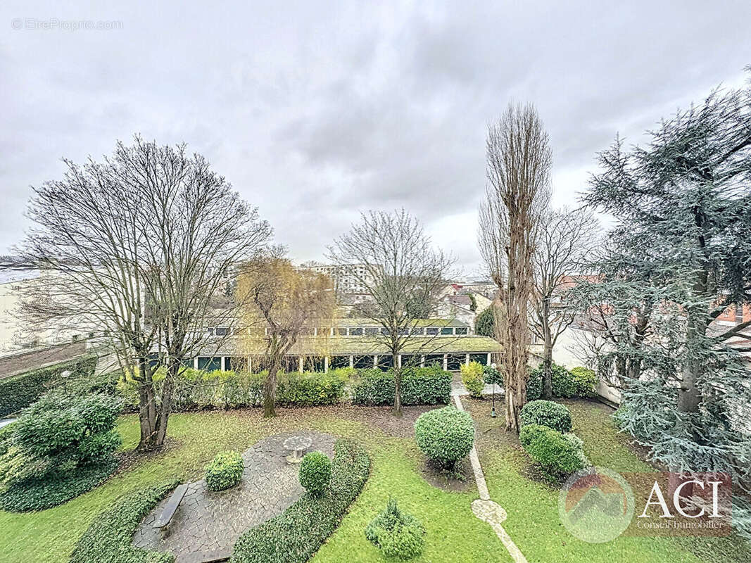 Appartement à DEUIL-LA-BARRE