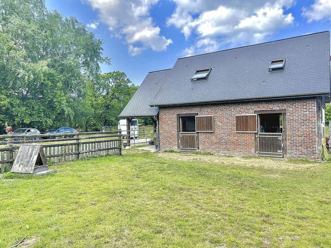 Maison à PONT-L&#039;EVEQUE