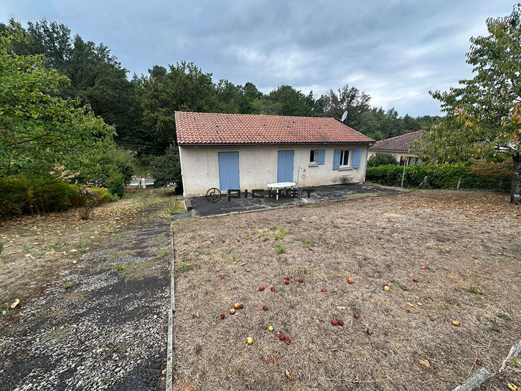 Maison à COULOUNIEIX-CHAMIERS
