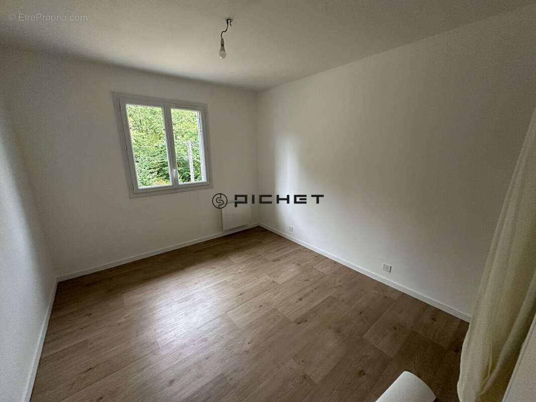 Maison à COULOUNIEIX-CHAMIERS