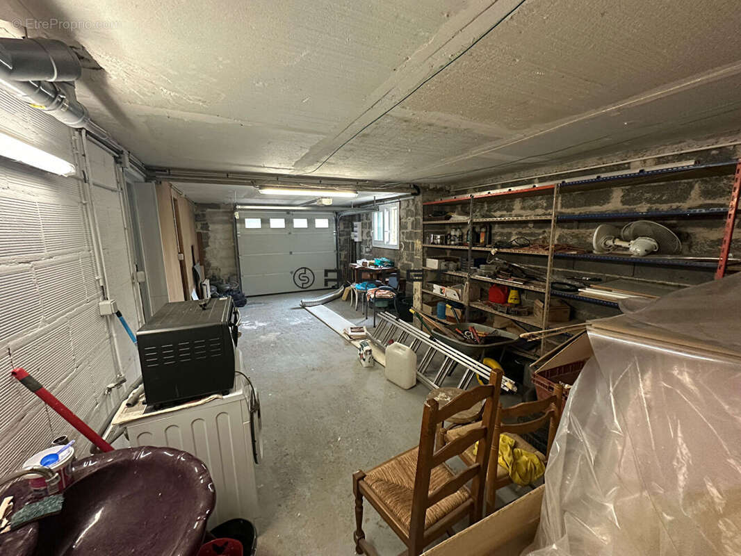 Maison à COULOUNIEIX-CHAMIERS