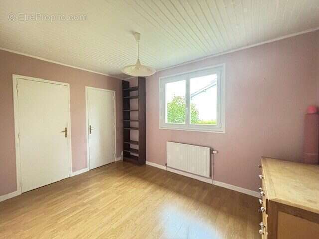 Maison à ROCHE-LA-MOLIERE