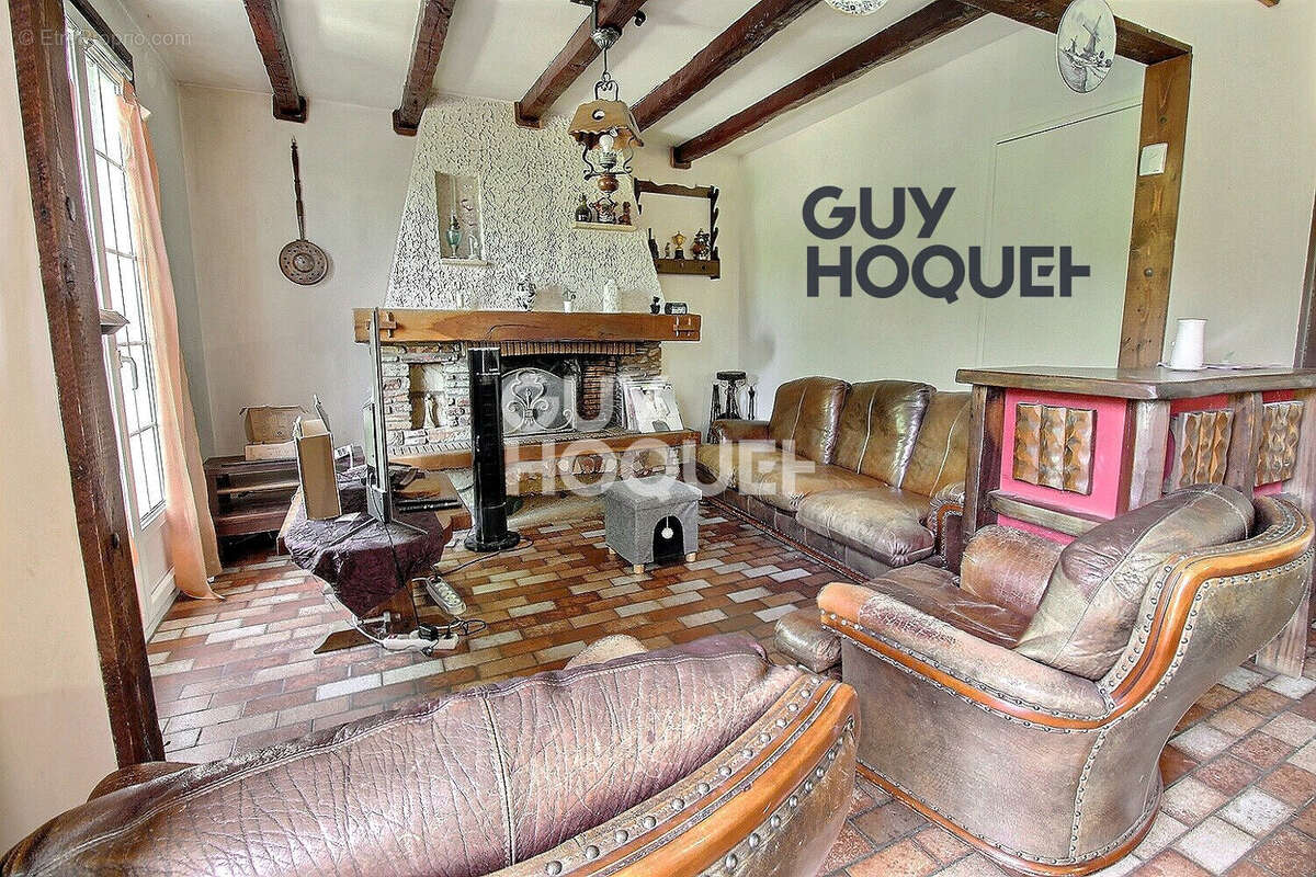 Maison à LIMEIL-BREVANNES