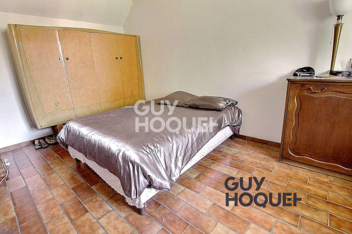 Maison à LIMEIL-BREVANNES