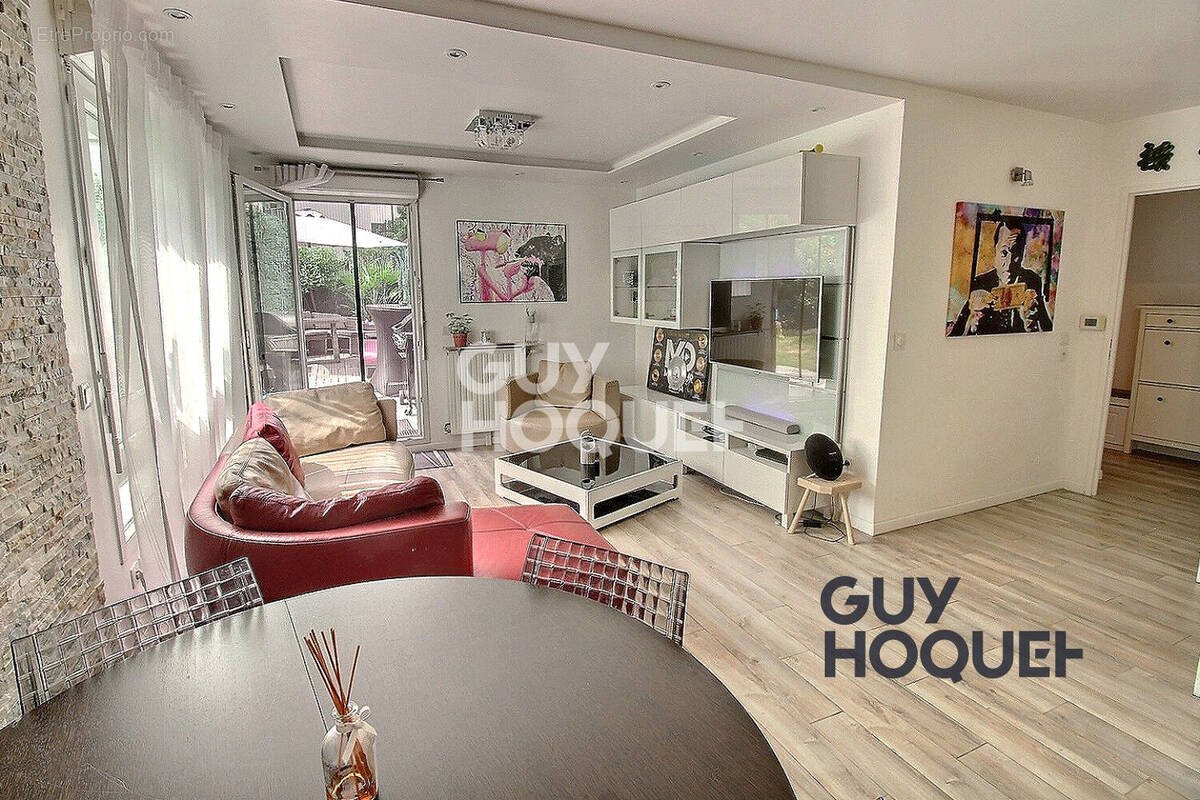 Appartement à LIMEIL-BREVANNES