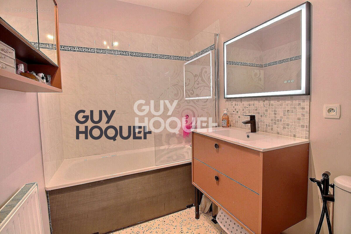 Appartement à LIMEIL-BREVANNES