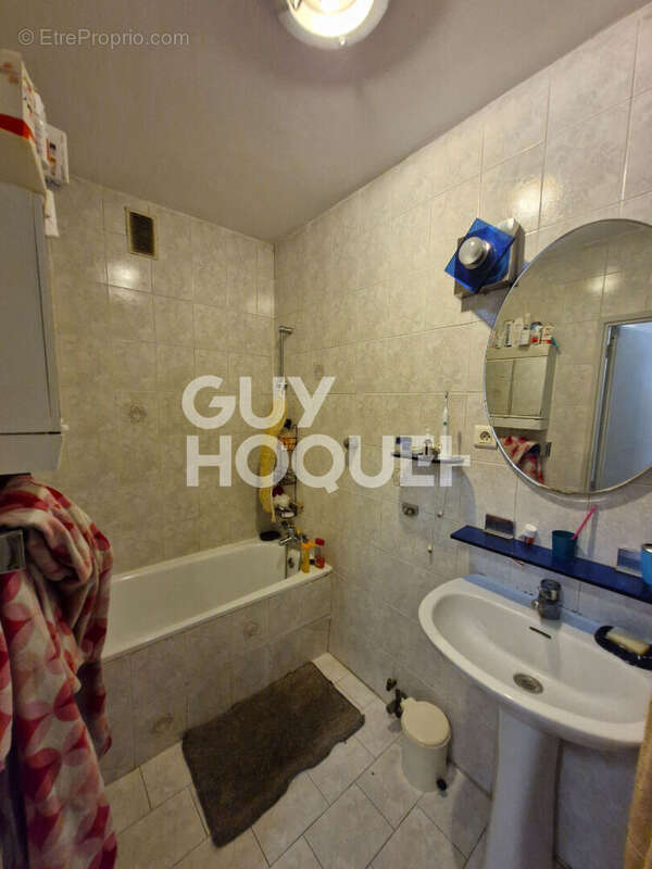 Appartement à MARSEILLE-15E