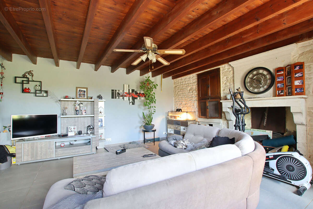 Maison à COULONGES-SUR-L&#039;AUTIZE