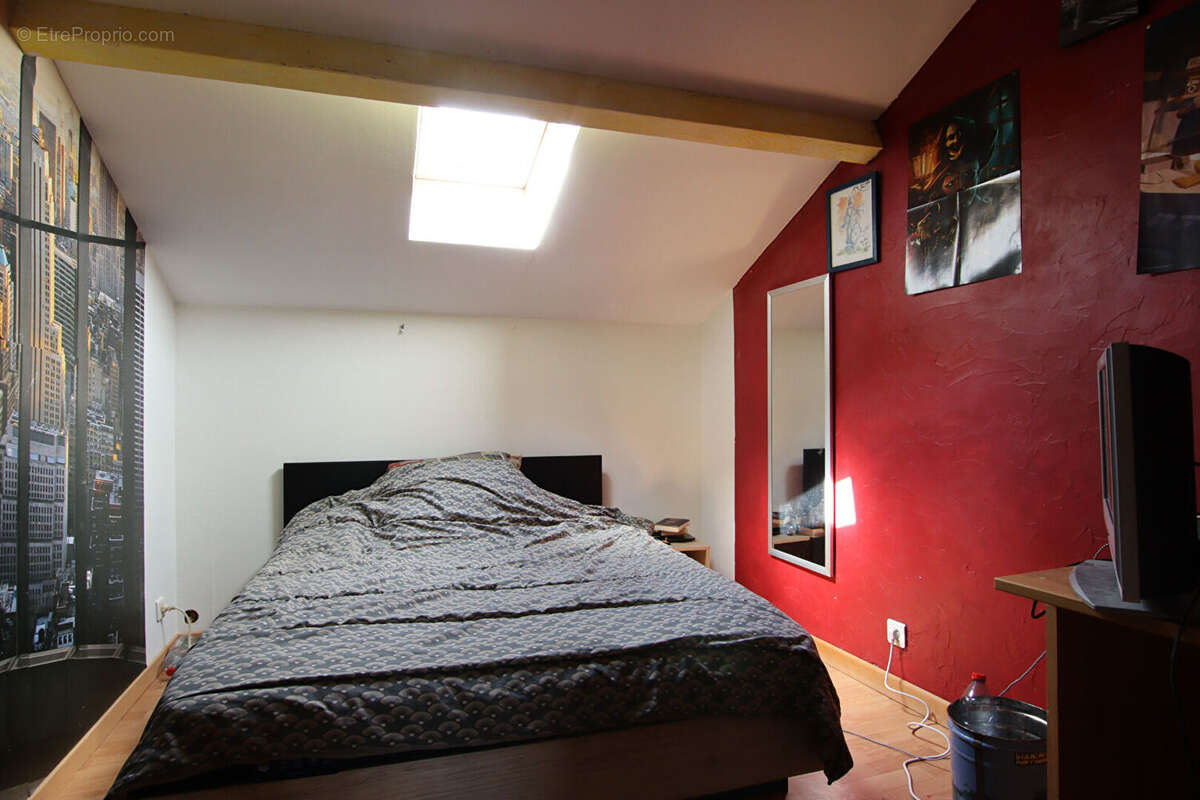 Maison à COULONGES-SUR-L&#039;AUTIZE