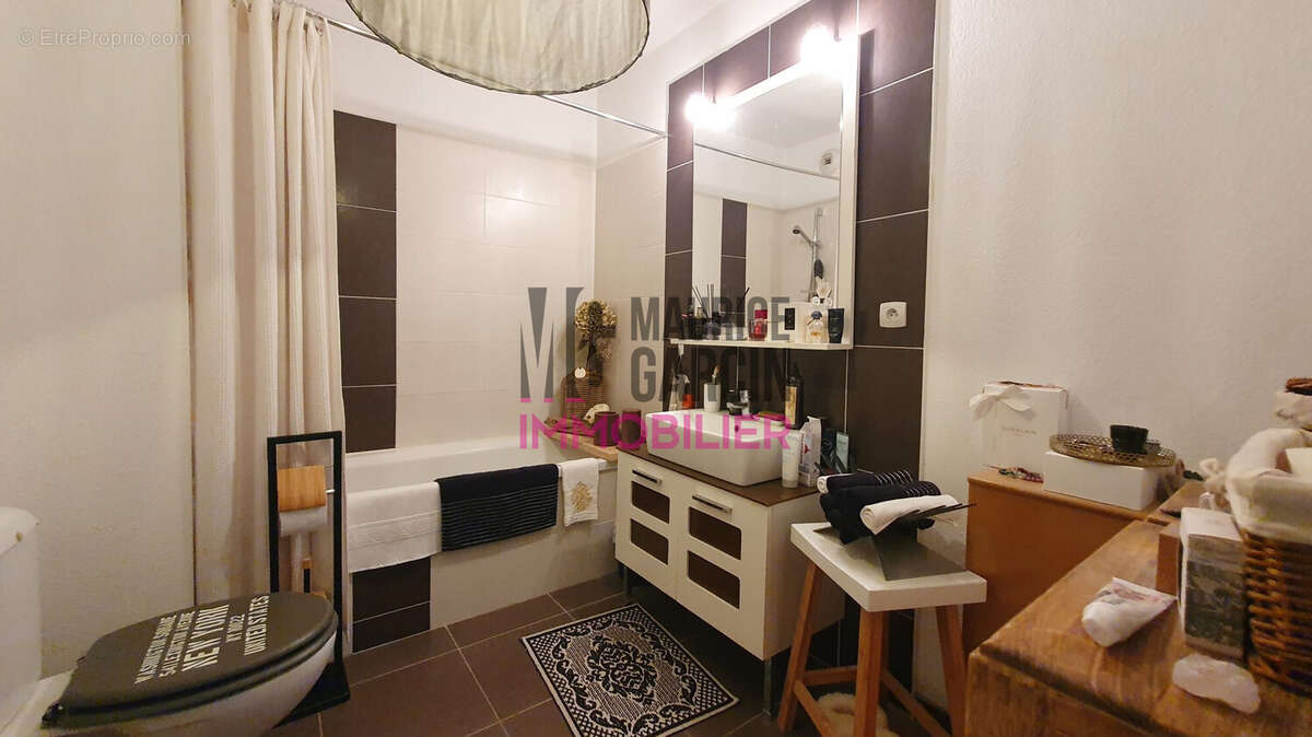 Appartement à SORGUES