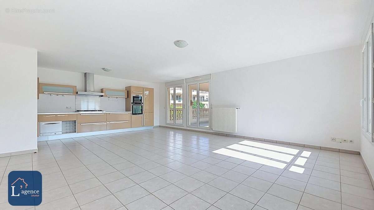 Appartement à DIVONNE-LES-BAINS