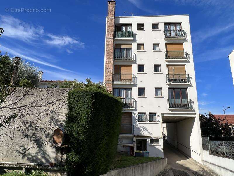 Appartement à VILLEJUIF