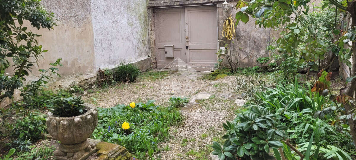 Maison à SAINTE-FOY-LA-GRANDE