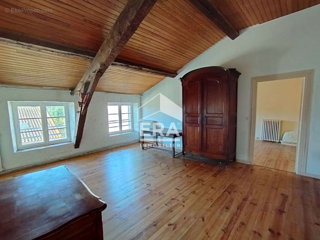 Maison à SAINTE-FOY-LA-GRANDE