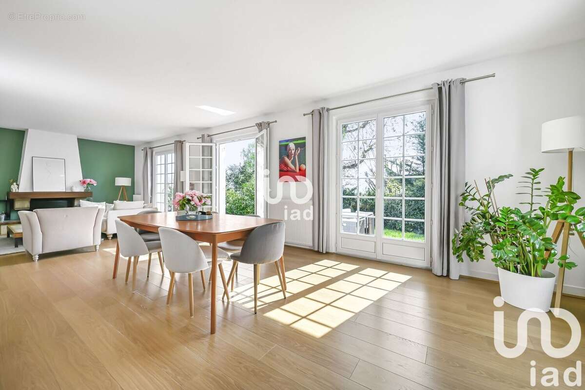 Photo 2 - Maison à VILLENNES-SUR-SEINE