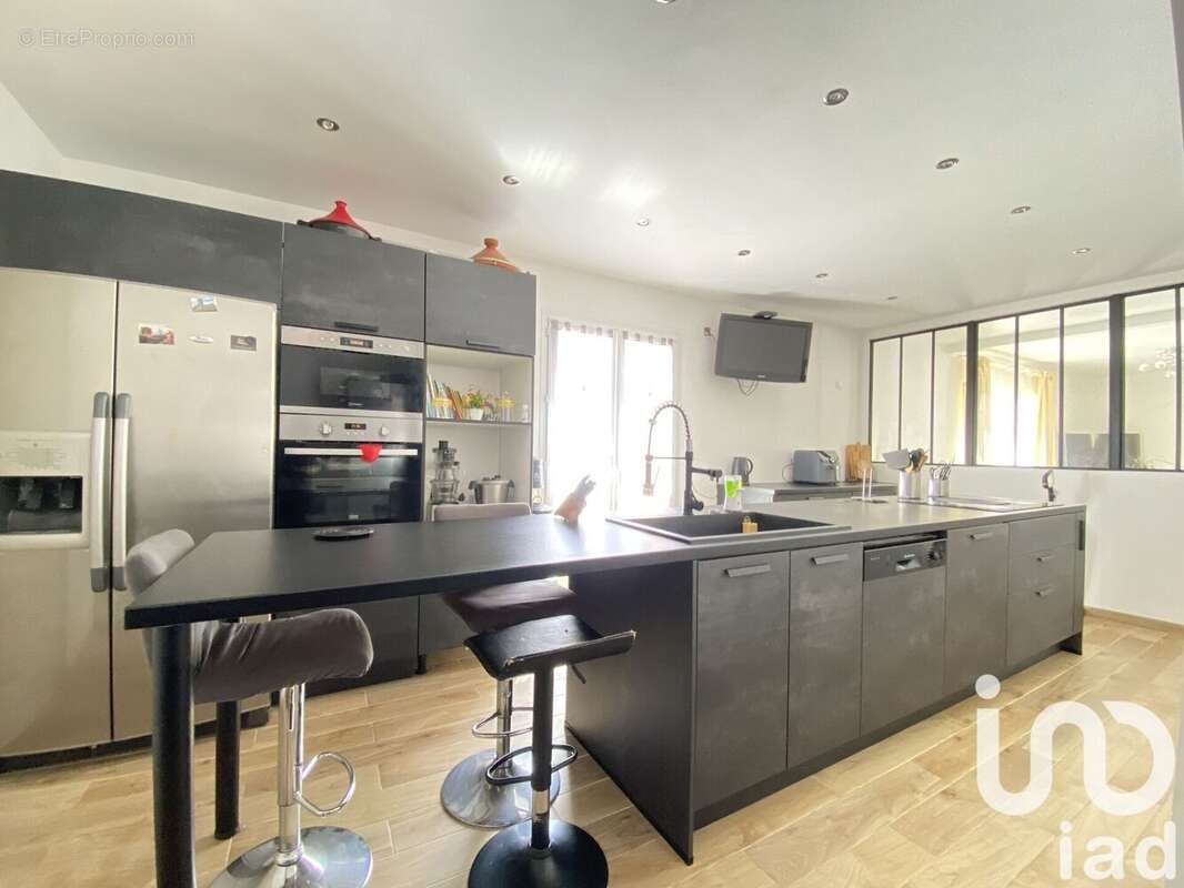 Photo 7 - Maison à MONTBAZIN