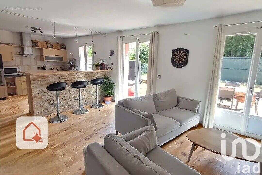 Photo 2 - Maison à GOMETZ-LE-CHATEL