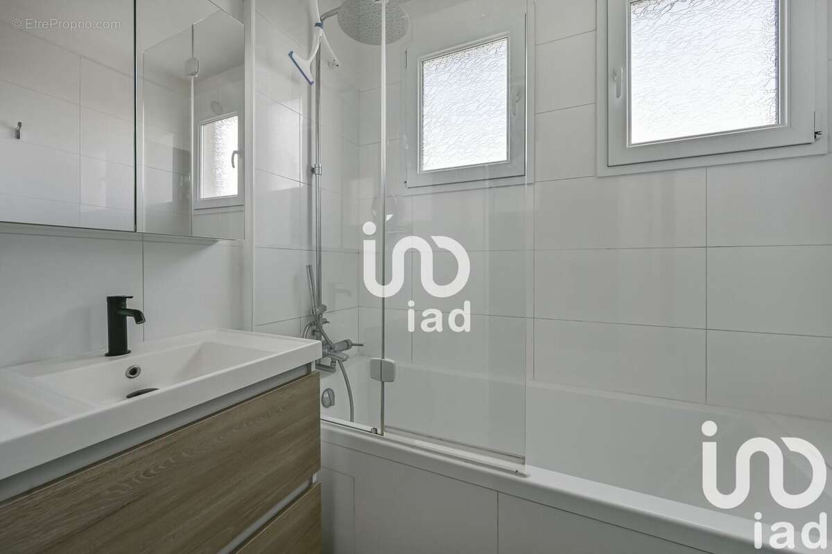 Photo 8 - Appartement à POISSY