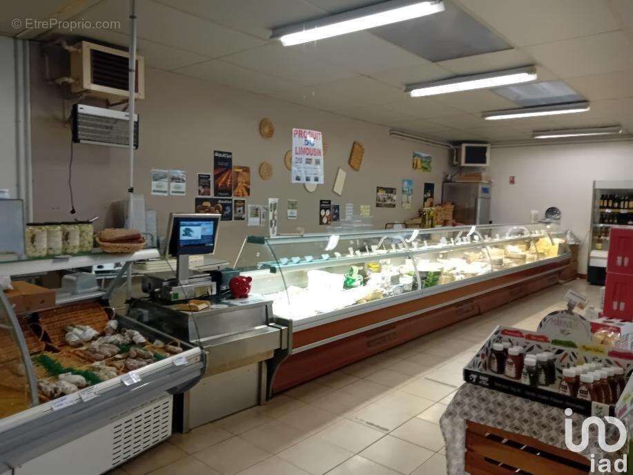 Photo 3 - Commerce à SAINT-LEONARD-DE-NOBLAT