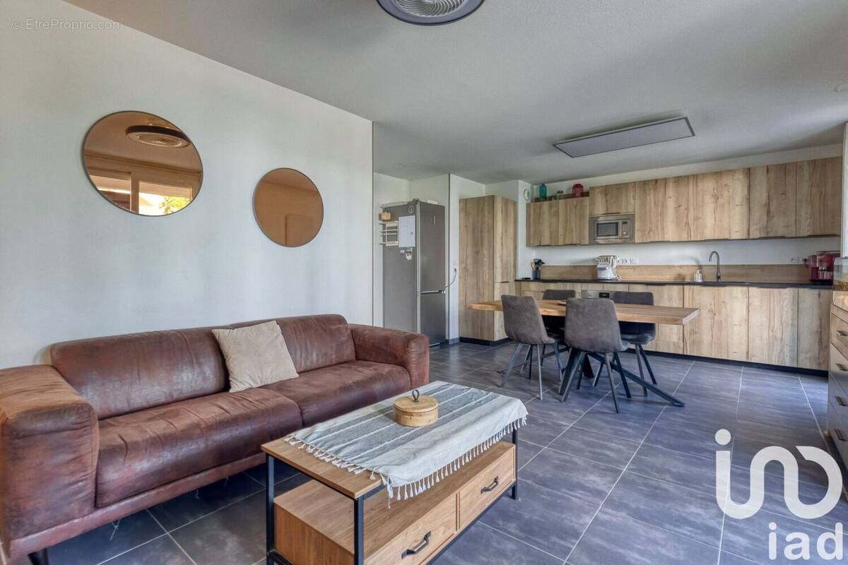 Photo 1 - Appartement à SAINT-ISMIER