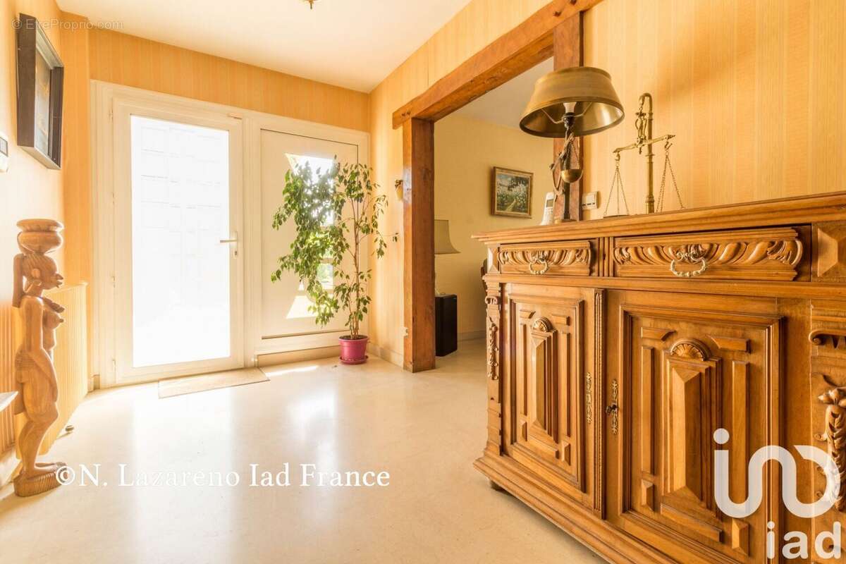 Photo 8 - Maison à SAINT-JEAN-DE-BRAYE