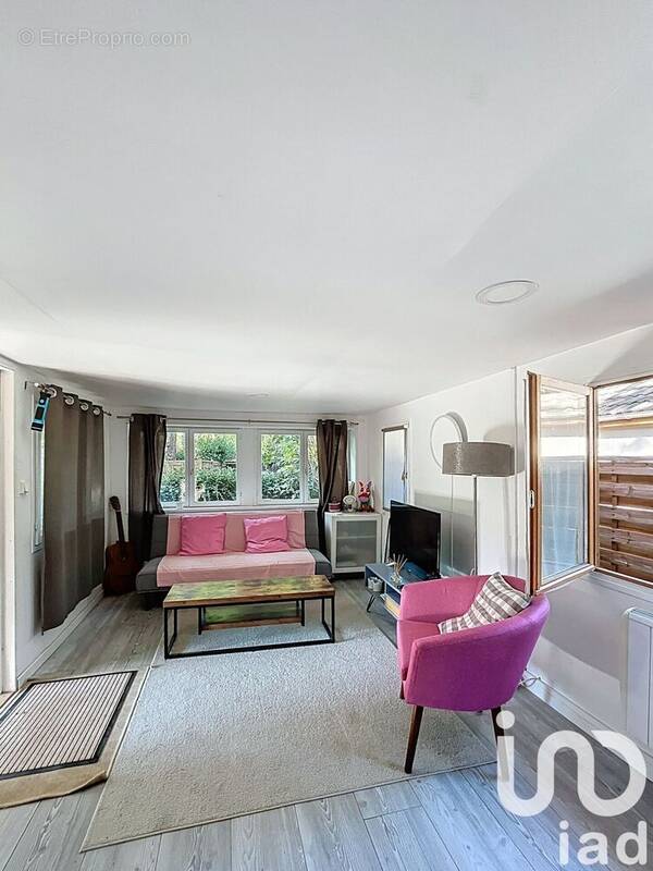 Photo 1 - Maison à LIVRY-SUR-SEINE