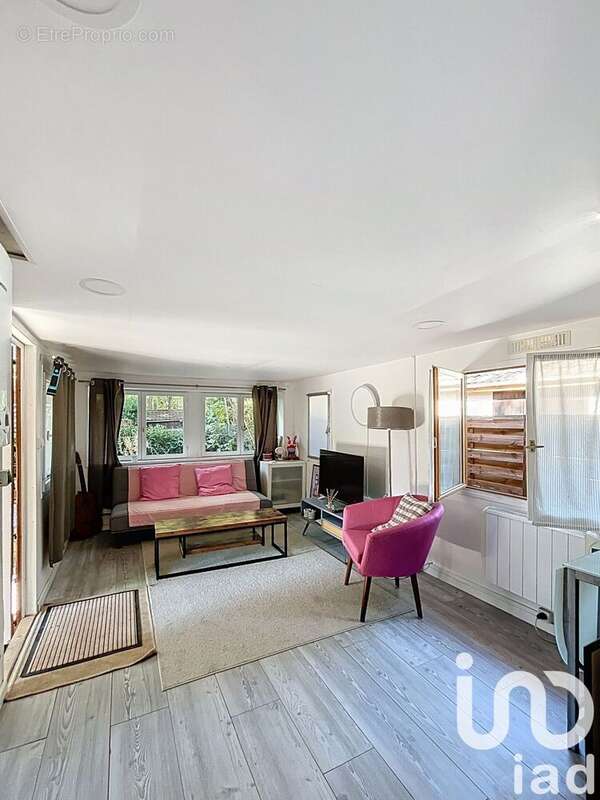 Photo 3 - Maison à LIVRY-SUR-SEINE