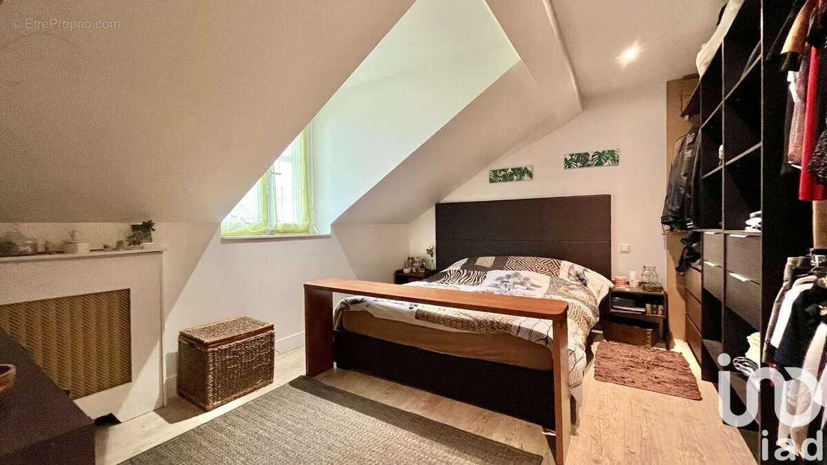 Photo 8 - Appartement à CORBEIL-ESSONNES