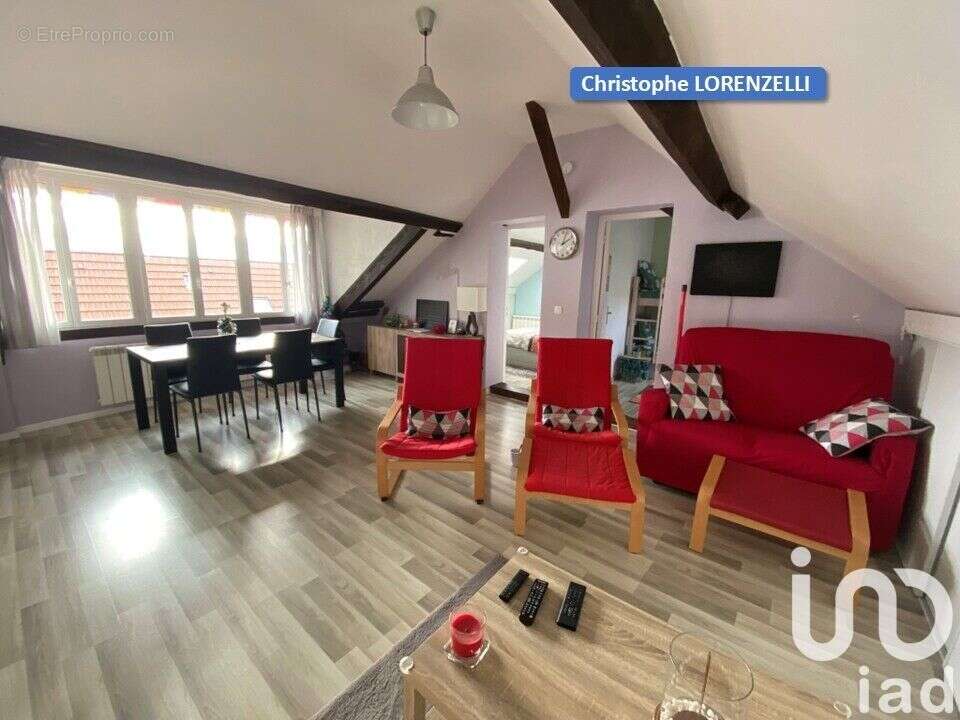 Photo 2 - Appartement à CHINDRIEUX