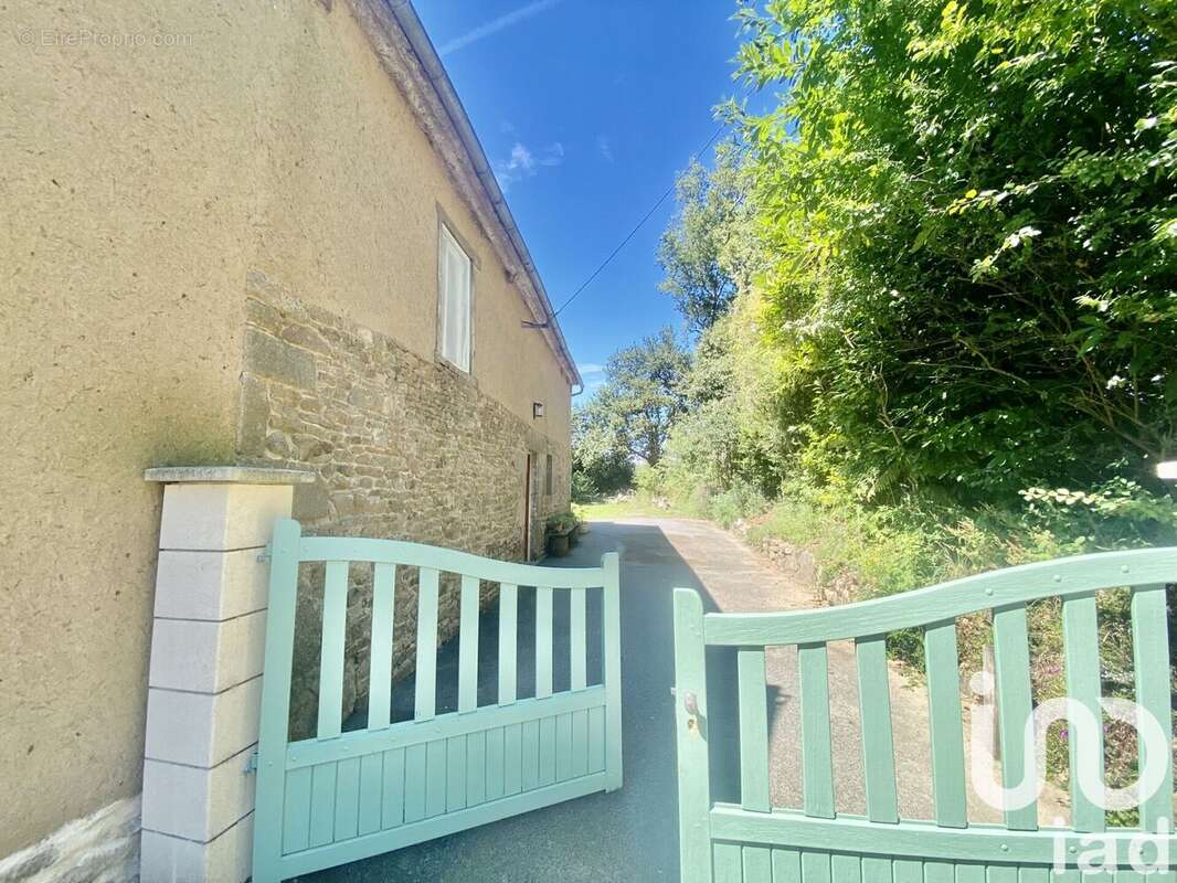 Photo 2 - Maison à MENEAC