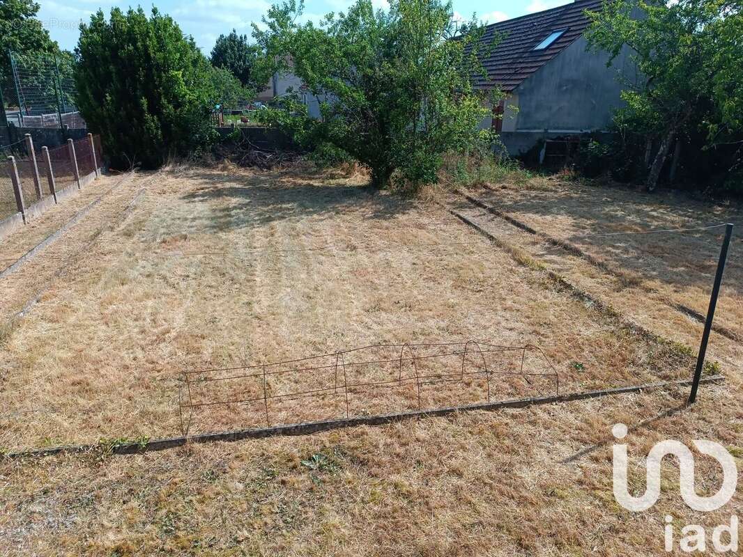 Photo 3 - Maison à LA BUSSIERE