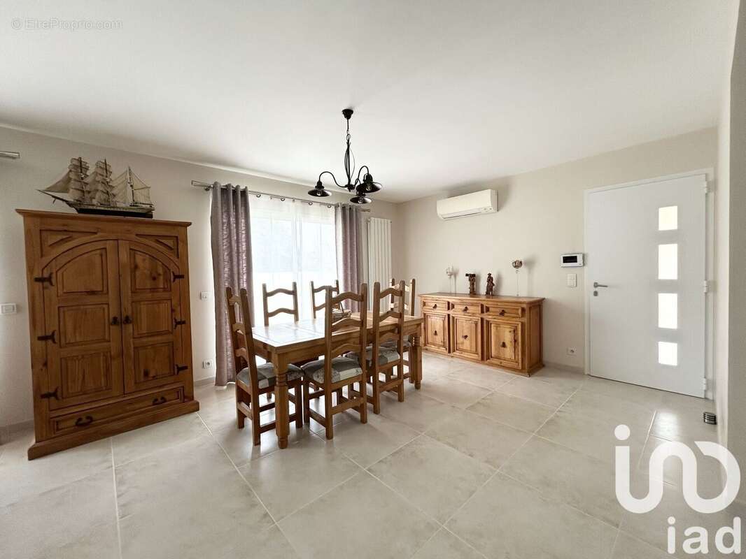 Photo 3 - Maison à SAINT-GILLES