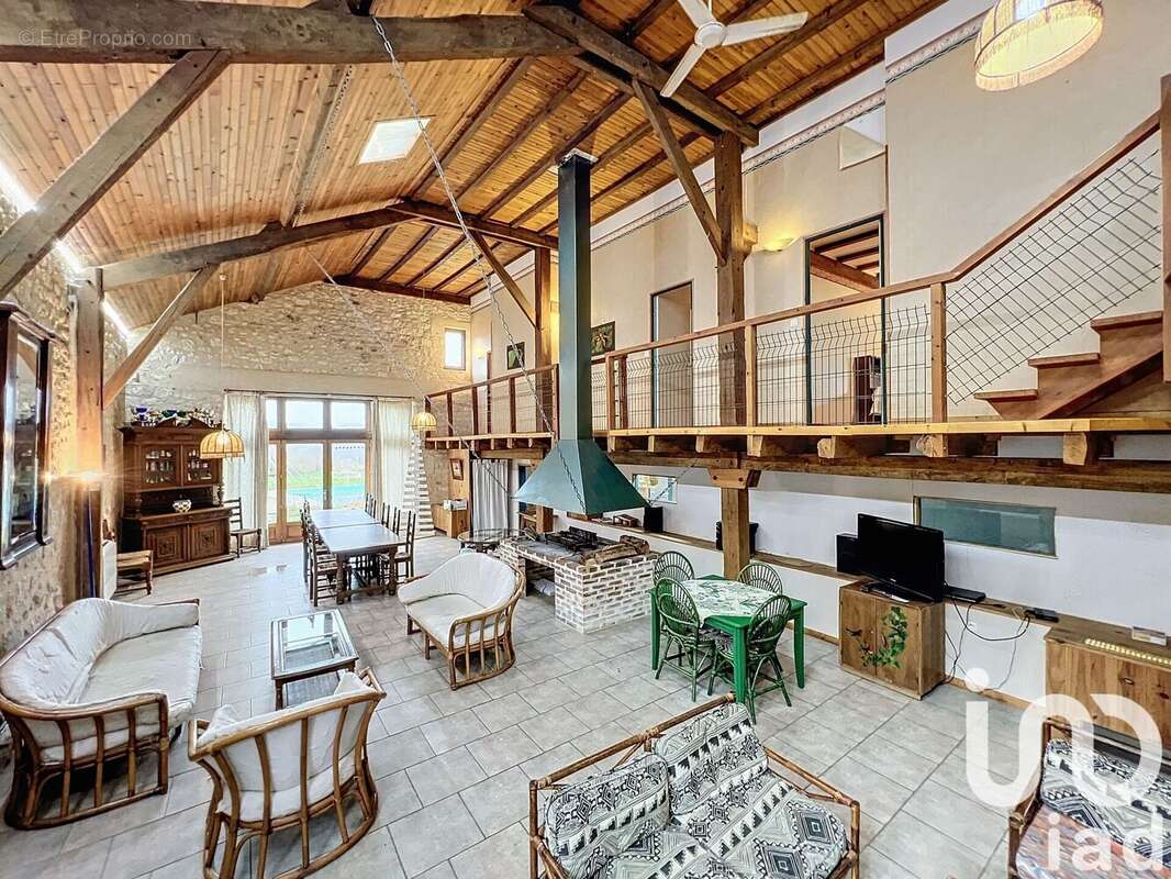 Photo 3 - Autre à SAINT-PAUL-DE-LOUBRESSAC