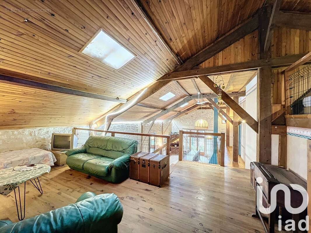 Photo 6 - Autre à SAINT-PAUL-DE-LOUBRESSAC