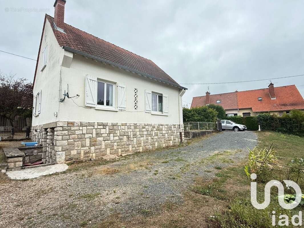 Photo 9 - Maison à GUEUGNON